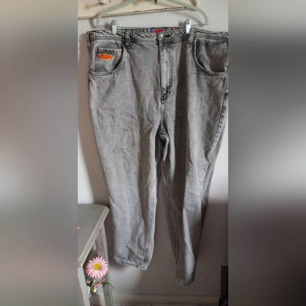 Zumiez Light Gray Washed Jeans